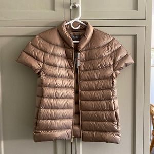 Martha Stewart Short Sleeve Quilted Down Puffer Vest